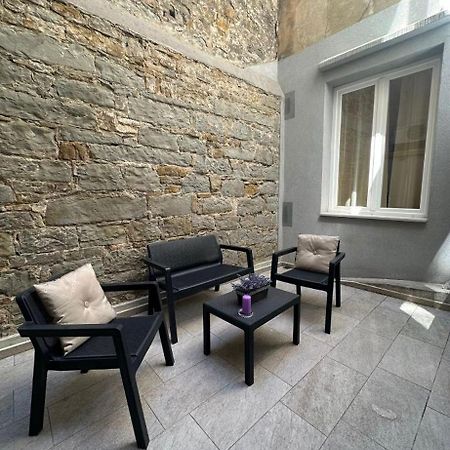 Cherry 1 Apartment Trieste Luaran gambar